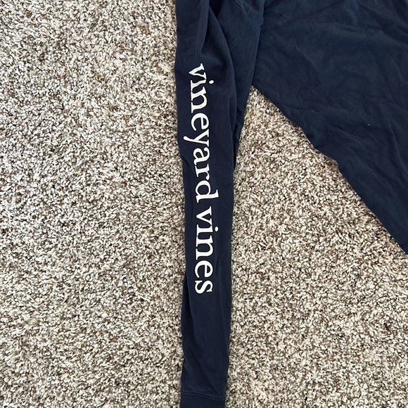 vineyard vines long sleeve - Picture 2 of 3